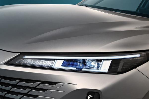 Старт продаж нового седана Changan Lamore